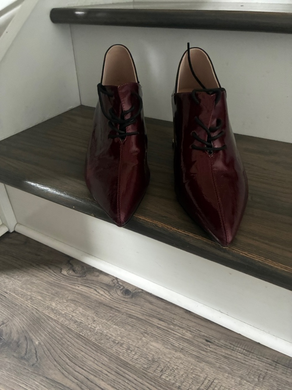 Patent Lace-Up Pointed Heels in Burgundy and Black- brand TinaCus - Picture 3 of 4